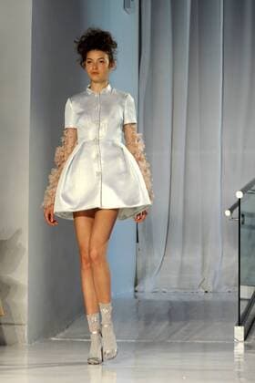 US: Reem Acra Spring-Summer 2017 Runway Show Reem Acra present her Spring-Summer 2017 collections as part of the New York Fashion Week in Manhattan.  JoanaxToro
