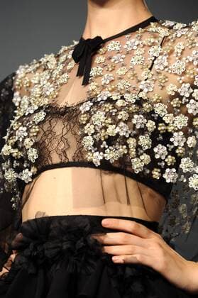 US: Reem Acra Spring-Summer 2017 Runway Show Reem Acra present her Spring-Summer 2017 collections as part of the New York Fashion Week in Manhattan.  JoanaxToro