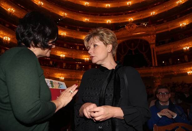 MOSCOW, RUSSIA - SEPTEMBER 13, 2016: Director of the Moscow Kremlin Museums, Yuri Gagarin s daughter Yelena Gagarina (R) and Tretyakov Gallery director Zelfira Tregulova talk at Moscow s Bolshoi Theatre where a production of Giuseppe Verdi s opera Simon Boccanegra is to be presented by the Teatro alla Scala (Milan s grand opera house) as part of the 2016 Chereshnevy Les Open Art Festival. Artyom Korotayev TASS  TS03113C