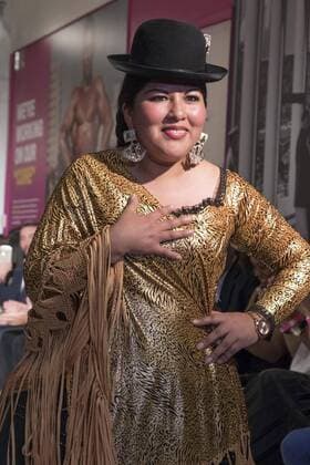 Bolivian designer Eliana Paco poses after presenting her collection in the New York Fashion Week, in New York, United States, 13 September 2016. Eliana Paco fashion show !ACHTUNG: NUR REDAKTIONELLE NUTZUNG!  GRA008 20160914-636094550166543621