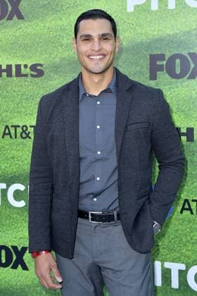 Christian Ochoa bei der Premiere der FOX TV-Serie Pitch auf dem West LA Little League Field. Los Angeles, 13.09.2016 Foto:xD.xStarbuckx xFuturexImage