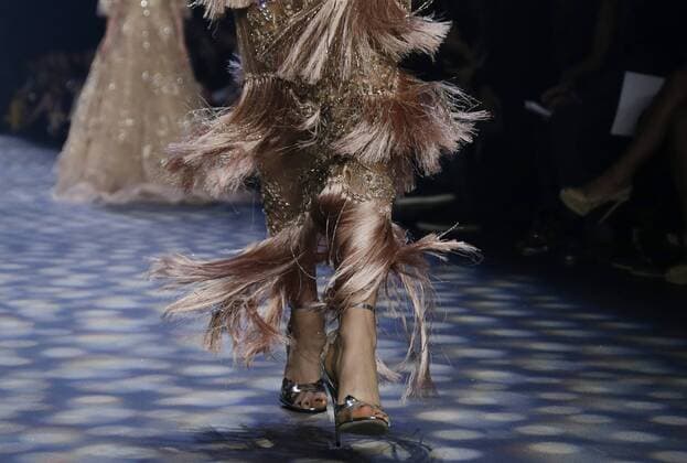 A model walks on the runway at the Marchesa Spring Summer fashion show during New York Fashion Week at The Dock, Skylight at Moynihan Station on September 14, 2016 in New York City.  NYP20160914138 JOHNxANGELILLO