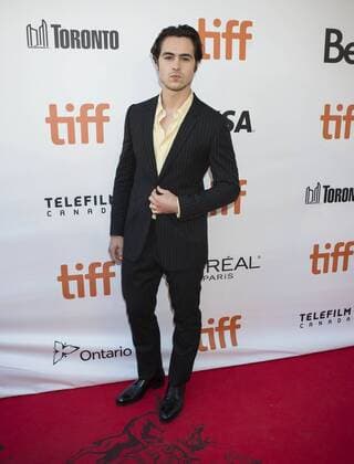 (160915) -- TORONTO, Sept. 14, 2016 -- Actor Ben Schnetzer poses for photos before the world premiere of the film The Journey is the Destination at the Roy Thomson Hall during the 41st Toronto International Film Festival (TIFF) in Toronto, Canada, Sept. 14, 2016. ) (zjy) CANADA-TORONTO-TIFF- THE JOURNEY IS THE DESTINATION ZouxZheng 