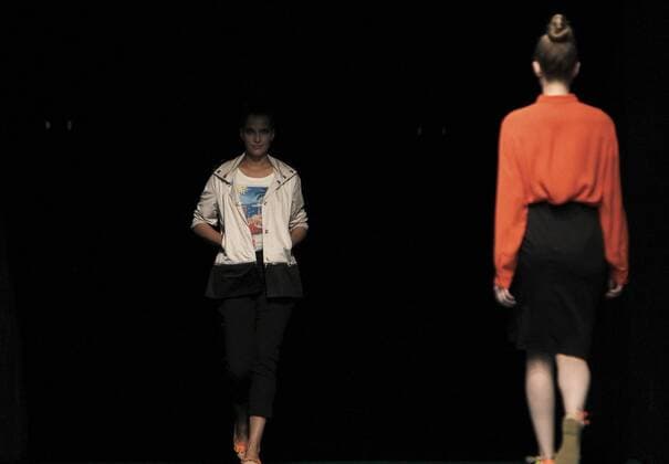 A model takes the catwalk with a creation of the summer spring 2017 collection of the label Elena Miro during the TRESemme Mfshow Woman held at the Museo del Traje (costume museum) in Madrid, Spain, on 14 September 2016. Couchel fashion show at TRESemmE Mfshow Woman !ACHTUNG: NUR REDAKTIONELLE NUTZUNG!  20160915-636095224947859152