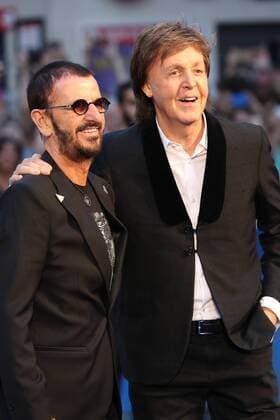 . 15 09 2016. London, United Kingdom. Sir Paul McCartney and Ringo Starr arriving at The Beatles Eight Days A Week: The Touring Years world premiere in London.  xStephenxLockx xi-Imagesx IIM-13452-0032