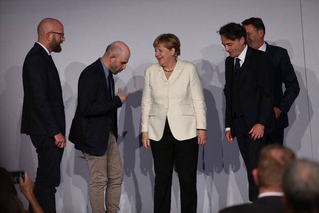 Presentation of the M100 Media Prize in Potsdam The presentation of the M100 Media Prize in the Orangery Palace in Potsdam was attended by Chancellor Dr. Angela Merkel, Roberto Saviano, author ( Gomorrah ), journalist and M100 Media Award winners 2016 Giobanni di Lorenzo, editor in chief, Die Zeit and Jann Jakobs, Lord Mayor of Landeshauptstad Potsdam.  SimonexKuhlmey