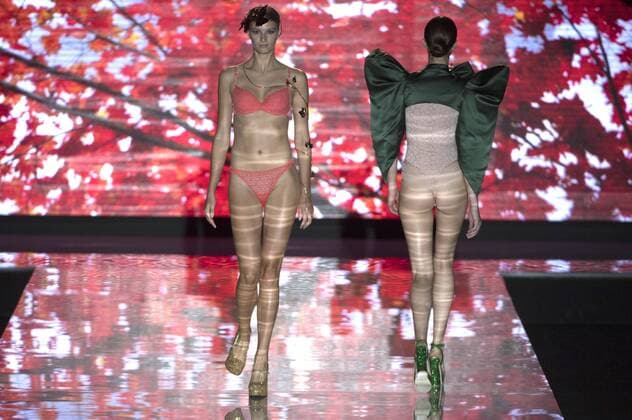 Models bei der Andres Sarda Fashion Show auf der Mercedes-Benz Fashion Week Madrid Spring Summer 2017. Madrid, 16.09.2016 Andres Sarda Models  Foto:xDyDxFotografosx xFuturexImage