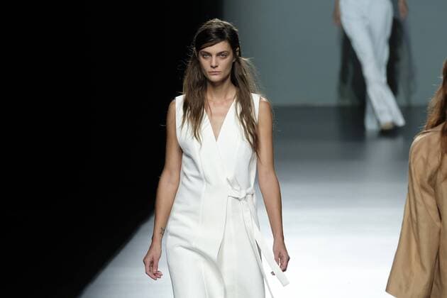 September 16, 2016 - Madrid, Spain - A model walks during Angel Schlesser Fashion Show at Madrid Fashion Week Spring Summer 2017 18 at Ifema, on September 16, 2016, in Madrid, Spain. Madrid Spain  - ZUMAn230