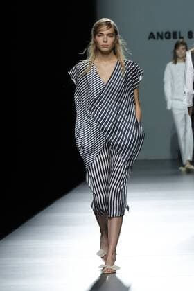 September 16, 2016 - Madrid, Spain - A model walks during Angel Schlesser Fashion Show at Madrid Fashion Week Spring Summer 2017 18 at Ifema, on September 16, 2016, in Madrid, Spain. Madrid Spain  - ZUMAn230