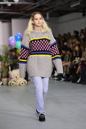 . 16 09 2016. London, United Kingdom. Ashley Williams show at London Fashion Week Spring summer 2017.  xStephenxLockx xi-Imagesx IIM-13460-0012