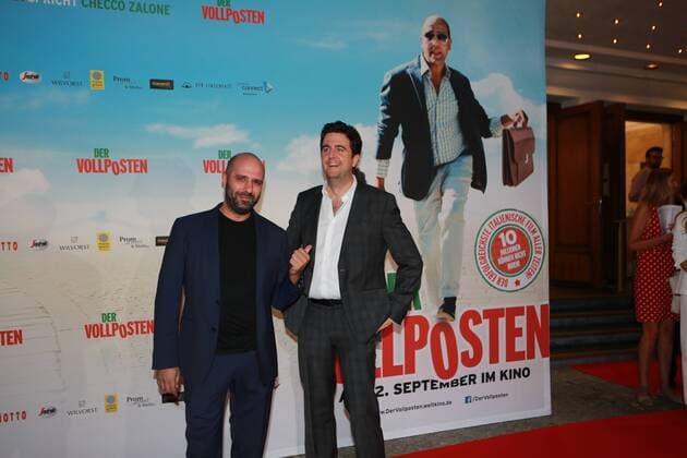 Berlin: Cinema Premiere Der Vollposten Cinema Premiere Der Vollposten in the Delphi Filmpalast in Berlin Kantstrasse. Release date is September 22, 2016. The photo shows the actor Bastian Pastewka and actor Checco Zalone  SimonexKuhlmey