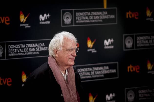 Filmfestival San Sebastian - La Fille de Brest Filmpremiere September 16, 2016 - San Sebastian, Spain - Director Bertrand Tavernier at la fille the Brest premiere during 64rd San Sebastian Film Festival at Kursaal Theater on September 16, 2016 in San Sebastian, Spain. San Sebastian Spain  - ZUMAn230