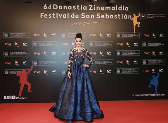 SAN SEBASTIAN, SPAIN - SEPTEMBER 16: Chinese actress Fan Bingbing attends La Fille De Brest premiere during 64th San Sebastian Film Festival at Kursaal on September 16, 2016 in San Sebastian, Spain.  CFP492169330
