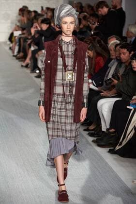 September 17, 2016 - London, United Kingdom - A model walks the runway at the DAKS designed by Filippo Scuffi show during London Fashion Week Spring Summer collections 2017 on September 16, 2016 in London, United Kingdom. London United Kingdom  - ZUMAn230