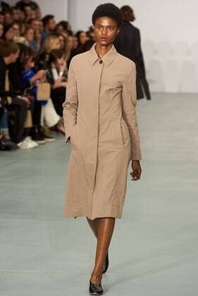 September 17, 2016 - London, England, United Kingdom - A Model presents creations by designer Barbara Casasola during the 2017 Spring Summer catwalk show at London Fashion Week in London on September 17, 2016. London United Kingdom  - ZUMAn230
