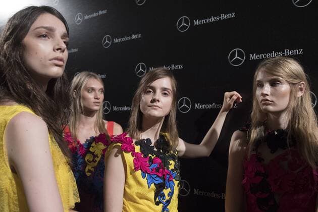 Models backstage bei der Alvarno Fashion Show auf der Mercedes-Benz Fashion Week Madrid Spring Summer 2017. Madrid, 19.09.2016 Alvarno Models  Foto:xDyDxFotografosx xFuturexImage