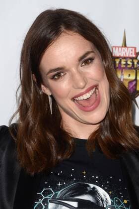 LOS ANGELES - SEP 19: Elizabeth Henstridge at the Agents Of SHIELD Season 4 Premiere at the Pacific Theater at The Grove on September 19, 2016 in Los Angeles, CA  Copyright: xHPAx