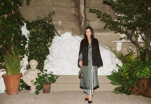 LONDON, ENGLAND - SEPTEMBER 19: Vicki Zhao wearing Burberry at the Burberry September 2016 show during London Fashion Week SS17 at Makers House on September 19, 2016 in London, England.  CFP492356168