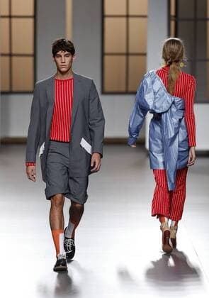 A model presents a creation by Spanish firm Habey during the EGO fashion show within the Mercedes Benz FashionWeek Madrid (MBFWM), in Madrid, Spain, 20 September 2016. The MBFWM runs from 15 to 20 September 2016. EGO fashion show - Habey !ACHTUNG: NUR REDAKTIONELLE NUTZUNG!  GRA418 20160920-636099950747101803