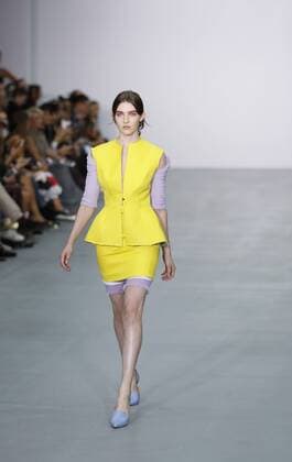 (160920) -- LONDON, Sept. 20, 2016 -- A model walks the runway at the Emilio De La Morena show during the London Fashion Week Spring Summer collections 2017 in London, Britain, on Sept. 20, 2016. ) BRITAIN-LONDON-LONDON FASHION WEEK-EMILIO DE LA MORENA HanxYan 