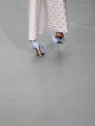 (160920) -- LONDON, Sept. 20, 2016 -- A model walks the runway at the Emilio De La Morena show during the London Fashion Week Spring Summer collections 2017 in London, Britain, on Sept. 20, 2016. ) BRITAIN-LONDON-LONDON FASHION WEEK-EMILIO DE LA MORENA HanxYan 
