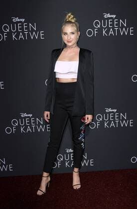 September 20, 2016 - Hollywood, CA, United States - 20 September 2016 - Hollywood, California - Veronica Dunne. Ã¢â‚¬Å Queen Of KatweÃ¢â‚¬Â Los Angeles Premiere held at the El Capitan Theater in Hollywood. Photo Credit: AdMedia Hollywood United States - ZUMAa123