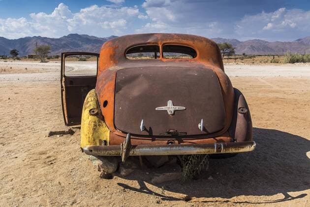 Altes Autowrack im Sand, Hudson Oldtimer, Karosserie, Solitaire, Namibia, Afrika Copyright: imageBROKER/GünterxLenz iblglf04378778.jpg