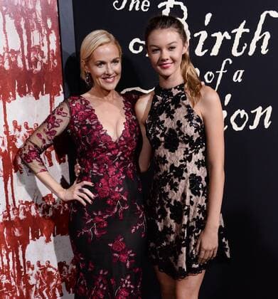 Cast member Penelope Ann Miller and her daughter Eloisa May Huggins attend the premiere of the motion picture drama The Birth of a Nation at the ArcLight Cinerrama Dome in the Hollywood section of Los Angeles on September 21, 2016. Storyline: Nat Turner, a literate slave and preacher in the antebellum South, orchestrates an uprising.  LAP2016092135 JIMxRUYMEN