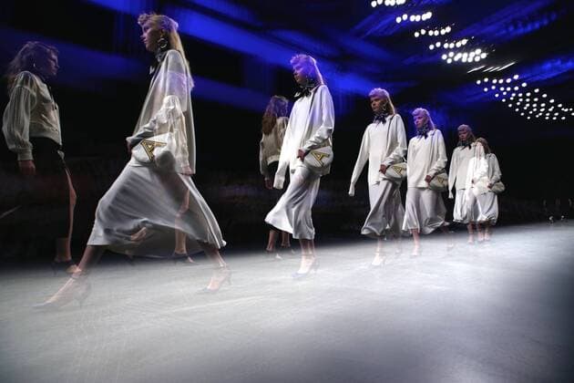 (160922) -- MILAN, Sept. 22, 2016 -- The multiple exposure photo shows models walking the runway during the Anteprima fashion show as part of Milan Fashion Week Spring Summer 2017 in Milan, Italy, on Sept. 22, 2016. ) ITALY-MILAN-FASHION WEEK-ANTEPRIMA JinxYu 
