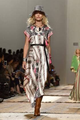 Milan Fashion Week, Women Spring Summer 2017. Etro catwalk Pictured: model  Copyright: xRiccardoxGiordanoxSickix