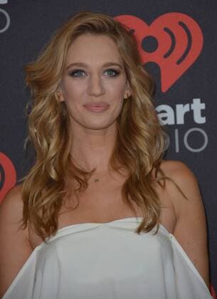 September 23, 2016 - Las Vegas, Nevada, United States of America - Actress Yael Grobglas attends the iHeartRadio Music Festival on September 23, 2016 at the T-Mobile Arena in Las Vegas, Nevada. Las Vegas United States of America - ZUMAt114