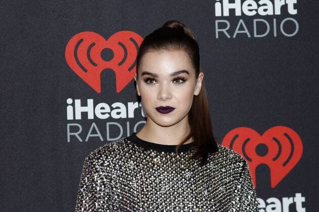 Actress and singer Hailee Steinfeld arrives for the iHeartRadio Music Festival at the T-Mobile Arena in Las Vegas, Nevada on September 23, 2016.  LVP2016092385 JAMESxATOA