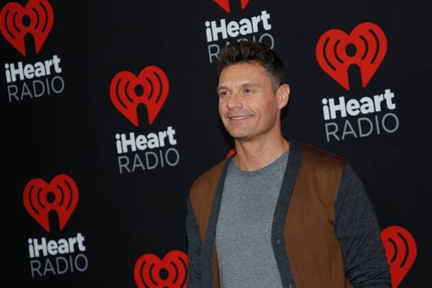 Ryan Seacrest arrives for the iHeartRadio Music Festival at the T-Mobile Arena in Las Vegas, Nevada on September 23, 2016.  LVP2016092372 JAMESxATOA