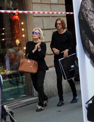 Milan, Amanda Lear in the center for fashion shows Amanda Lear arrives downtown to attend the fashion shows, in the company of a mysterious boy. Here they are walking along Via Montenapoleone.  Copyright: xMimmoxCarrierox