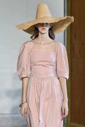 Milan Fashion Week, Women Spring Summer 2017. Milano, Moda Donna, Primavera Estate 2017. BLUGIRL catwalk Pictured: model  Copyright: xRiccardoxGiordanoxSickix