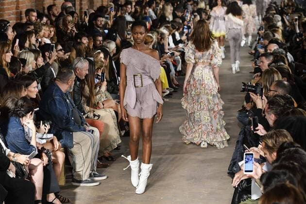 Milan Fashion Week, Women Spring Summer 2017. Milano, Moda Donna, Primavera Estate 2017. PHILOSOPHY DI LORENZO SERAFINI catwalk Pictured: model  Copyright: xRiccardoxGiordanoxSickix