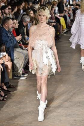 Milan Fashion Week, Women Spring Summer 2017. Milano, Moda Donna, Primavera Estate 2017. PHILOSOPHY DI LORENZO SERAFINI catwalk Pictured: model  Copyright: xRiccardoxGiordanoxSickix