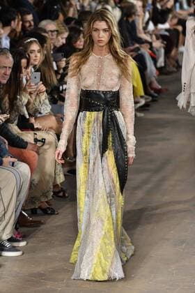 Milan Fashion Week, Women Spring Summer 2017. Milano, Moda Donna, Primavera Estate 2017. PHILOSOPHY DI LORENZO SERAFINI catwalk Pictured: model  Copyright: xRiccardoxGiordanoxSickix