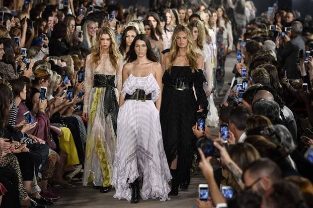 Milan Fashion Week, Women Spring Summer 2017. Milano, Moda Donna, Primavera Estate 2017. PHILOSOPHY DI LORENZO SERAFINI catwalk Pictured: model  Copyright: xRiccardoxGiordanoxSickix