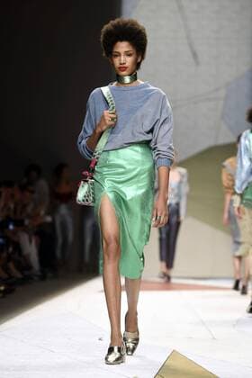 Milan Fashion Week, Women Spring Summer 2017. Milano, Moda Donna, Primavera Estate 2017. TRUSSARDI  Copyright: xSIMONAxCHIOCCIA x
