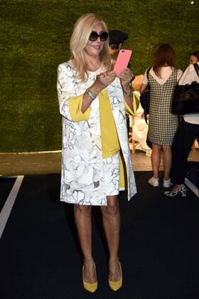 Milan Fashion Week, Women Spring Summer 2017. Milano, Moda Donna, Primavera Estate 2017. Biagiotti - front row Carla Fracci Beppe Menegatti  Copyright: xSIMONAxCHIOCCIA x