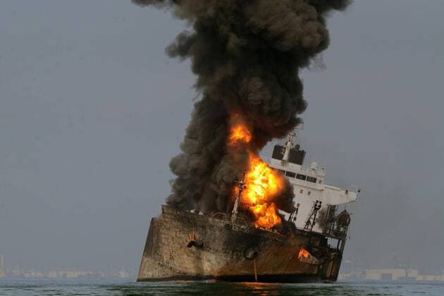 September 25, 2016 - Mexico - VERACRUZ, Ver., Explosion auf dem Öltanker Burgos de Petroleos Mexicanos  - ZUMAu78_