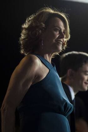 Sigourney Weaver during the premiere of the spanish film Un Monstruo Viene a Verme of J.A. Bayona at Teatro Real in Madrid. September 26, 2016.  (20160926150)