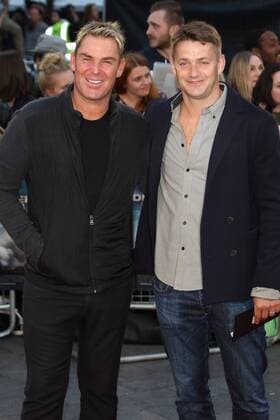 Deepwater Horizon European Premiere London.UK. Shane Warne (L) at the Deepwater Horizon European Premiere at Cineworld Leicester Square. 26th September 2016. LMK73-61491-270916. 
