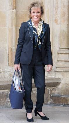 . 27 09 2016. London, United Kingdom. Esther Rantzen arrives for the Terry Wogan Thanksgiving Service at Westminster Abbey.  xPetexMaclainex xi-Imagesx IIM-13520-0002