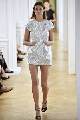 211887 Marineau Starface 2016-09-28 Paris France Paris Fashion week. Defile Courreges Pret-a-porter printemps-ete 2017. CourrÃ¨ges, spring-summer 2017 Paris, France Paris Fashion week. Defile Courreges Ready to wear spring-summer 2017 Editorial Use Only _sans_perso  Copyright: xMarineaux STAR_211887_002