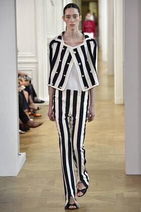 211887 Marineau Starface 2016-09-28 Paris France Paris Fashion week. Defile Courreges Pret-a-porter printemps-ete 2017. CourrÃ¨ges, spring-summer 2017 Paris, France Paris Fashion week. Defile Courreges Ready to wear spring-summer 2017 Editorial Use Only _sans_perso  Copyright: xMarineaux STAR_211887_007