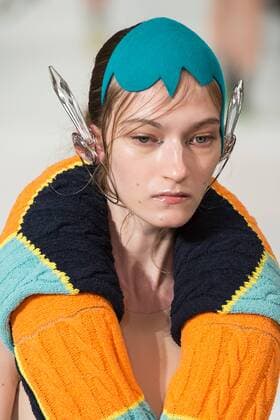 211894 Marineau Starface 2016-09-28 Paris France Paris Fashion week. Defile Maison Margiela Pret-a-porter printemps-ete 2017 Maison Margiela , spring -summer 2017 Paris, France Paris Fashion week. Defile Maison Margiela Ready to wear spring-summer 2017 Editorial Use Only _sans_perso  Copyright: xMarineaux STAR_211894_027