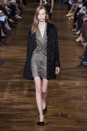 211899 Marineau Starface 2016-09-28 Paris France Paris Fashion week. Pret-a-porter printemps-ete 2017. Defile Lanvin. Paris Fashion week. Ready-to-wear spring-summer 2017 Lanvin Defile Lanvin , spring -summer 2017 Paris, France Editorial Use Only _sans_perso  Copyright: xMarineaux STAR_211899_042