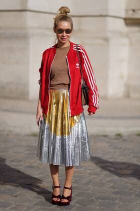 Bilder des Tages France: PFW SS17 Masion Margiela Arrivals Guests arrive for the Masion Margiel Spring Summer 17 Collection runway show during Paris Fashion Week. FOR EDITORIAL USE ONLY.Pacific Press Agency  HughxPeterswald